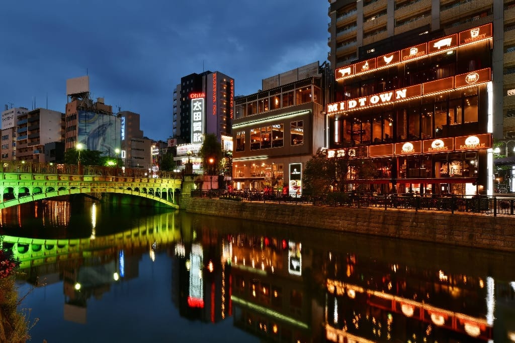 Midtown BBQ Nagoya is located on the Nayabashi Canal in Nagoya