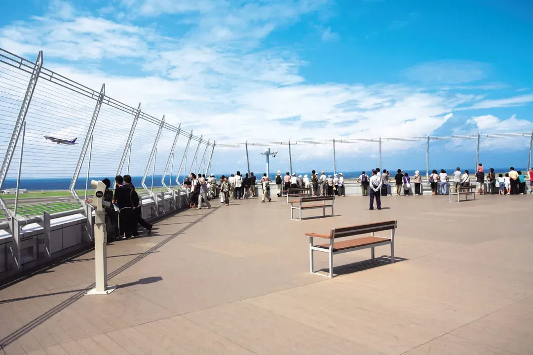 The Sky Deck: A prime spot for plane-spotting